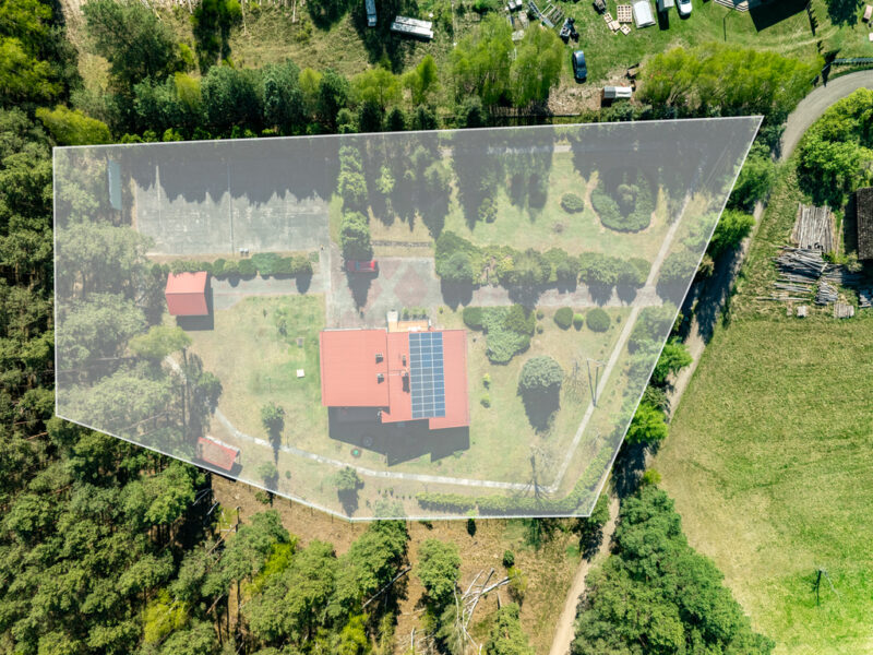 Dom z prywatnym lasem Obelzanki gm. Wronki