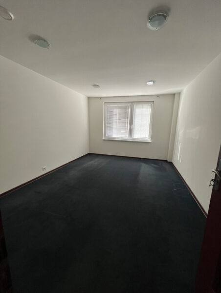 Lokale biurowe 17,5 m²| 1200 zł + VAT | Bez opłat!