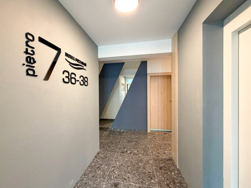 Nowa Przystań .Apartament z dużym tarasem nad Odrą