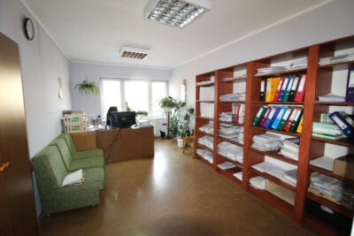 Lokal usługowo- handlowy w Centrum!!!