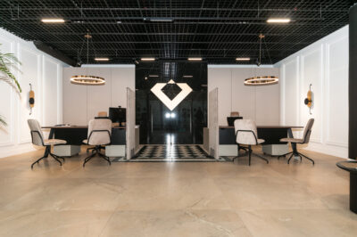 Hanza Tower - parter, witryny lokal w centrum !!!
