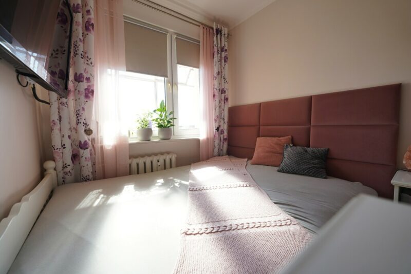 os. Ks. Pomorskich, 3 pok. + balkon, spół. własn.