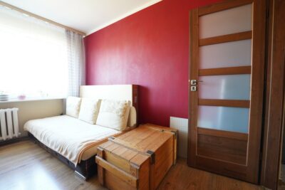 os. Ks. Pomorskich, 3 pok. + balkon, spół. własn.