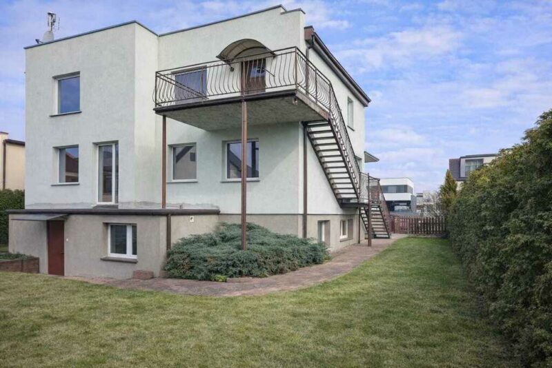 Gumieńce dom wolnostojący pow.178 m2, cena 1350000