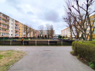 OS.Zawadzkiego , 4 pokoje z balkonem.