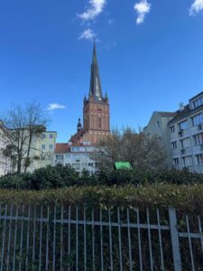 2 pokoje z balkonem blisko Bramy Portowej