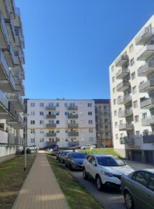 Os. Pionierów duże 2 pokoje balkon