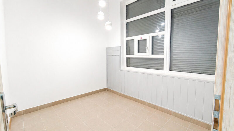 Lokal na sprzedaż 52 m2 Książąt Pom.