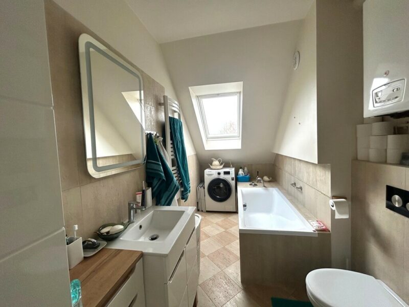 Dla amatorów poddaszy * bezczynszowe * duży balkon