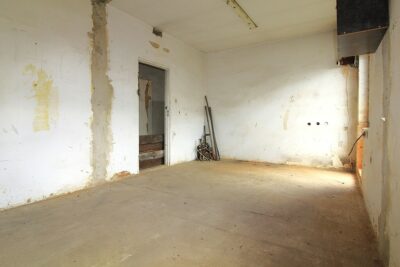 Połowa bliźniaka do remontu o powierzchni 110m2