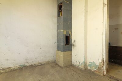 Połowa bliźniaka do remontu o powierzchni 110m2