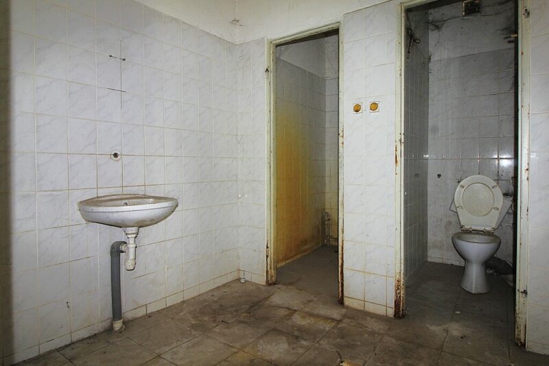 Połowa bliźniaka do remontu o powierzchni 110m2