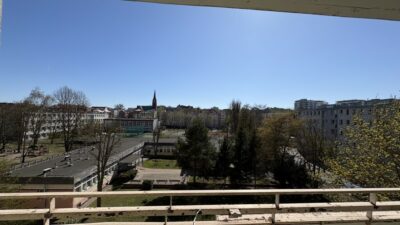Top lokalizacja- 2 pokoje , winda, balkon, piwnica