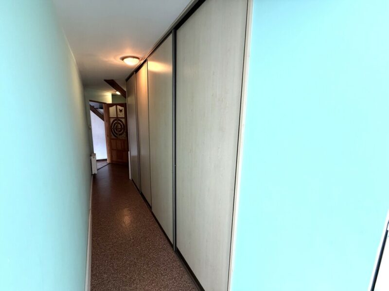 Centrum 3 pok + taras 10m2, piwnica
