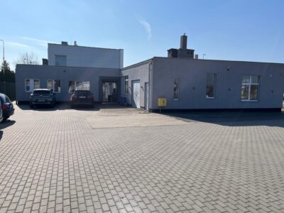 Lokal 340 m², parter, parking, gabinety/biuro