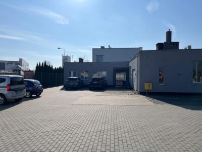 Lokal 340 m², parter, parking, gabinety/biuro