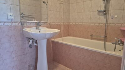 Mieszkanie 2 pokojowe na Osiedlu Kaliny.