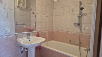 Mieszkanie 2 pokojowe na Osiedlu Kaliny.