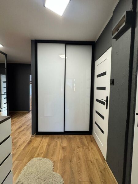3 pokoje z balkonem 70m², os. Majowe