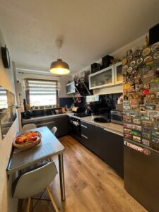 3 pokoje z balkonem 70m², os. Majowe