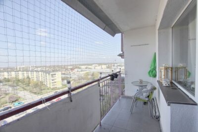 Słoneczne 3 pokoje z dużym balkonem.