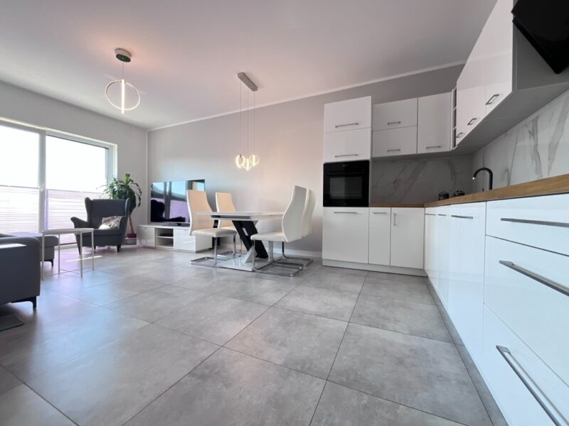 3 pokoje | 2 balkony | piwnica 25 m² | Korfantego