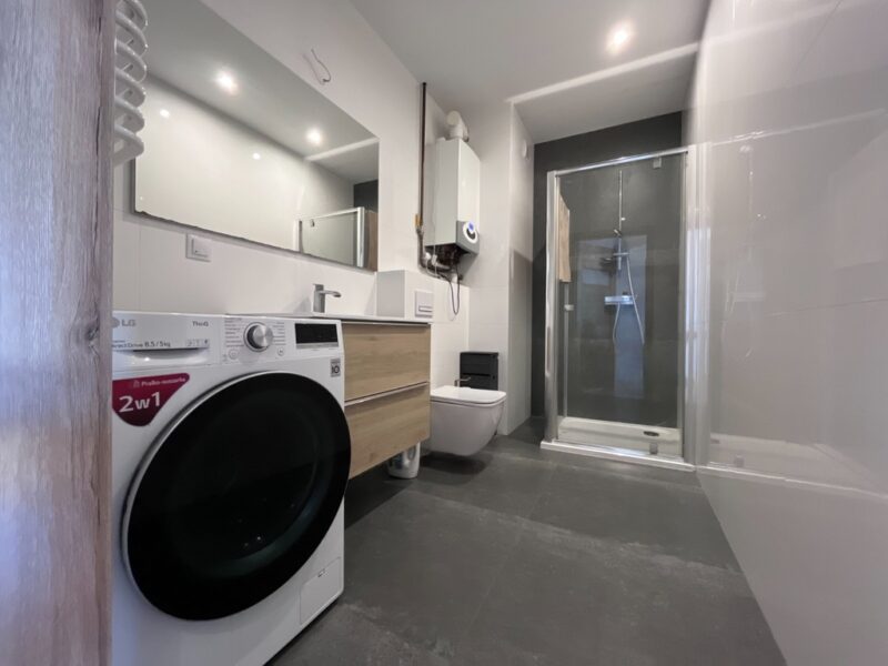 3 pokoje | 2 balkony | piwnica 25 m² | Korfantego