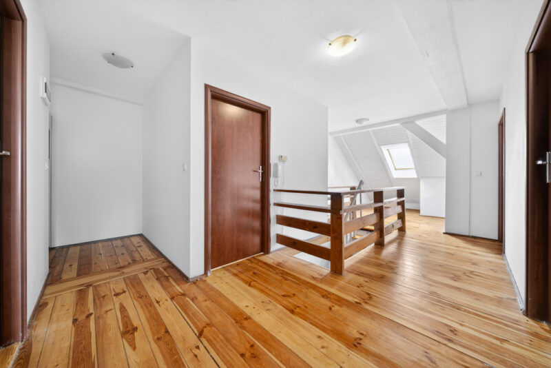 Ogromny dom 430 m² | Idealny na biznes i życie