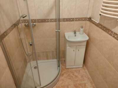 Na wynajem mieszkanie 2pok.42m2 z balkonem