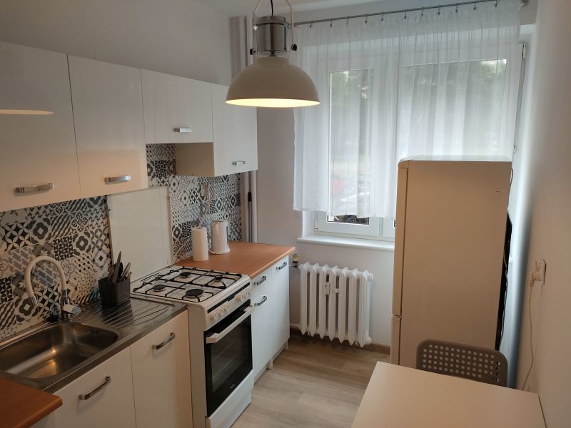 Na wynajem mieszkanie 2pok.42m2 z balkonem