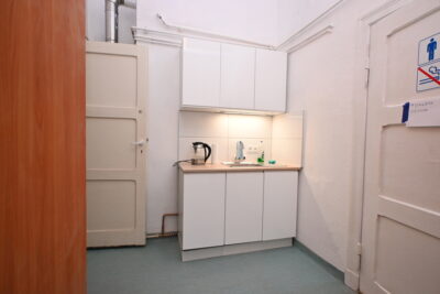 Biuro/pokój do wynajęcia w centrum 17m2 !!!