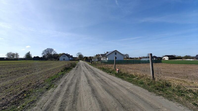 Działka budowlana w Białuniu