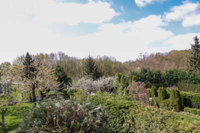Pół bliźniaka, 2 garaże, basen, działka 613 m2,