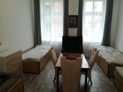 Mieszkanie 3-4 pokoje, balkon, centrum