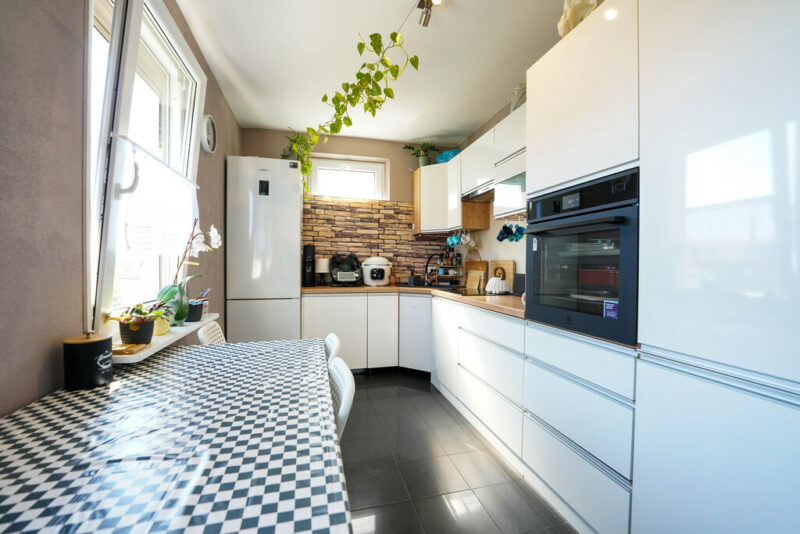 3 Pokoje Balkon Piwnica Przecław Spółdzielcze włas