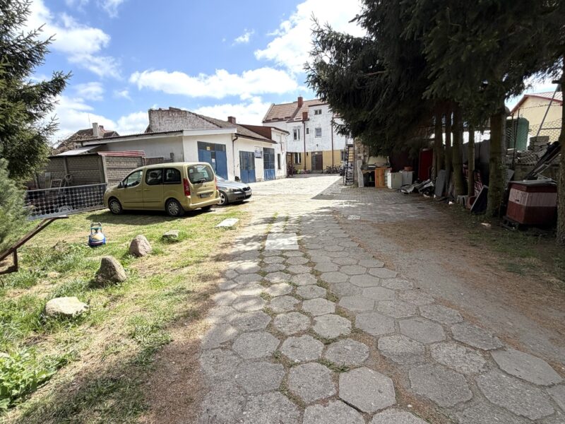 Warsztat samochodowy 200m² – 3 garaże, sprzęt