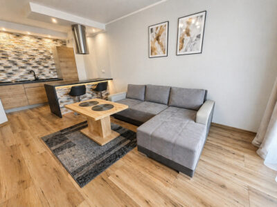 49 m² 2 pokoje | Ogródek | Garaż | Komórka lok.
