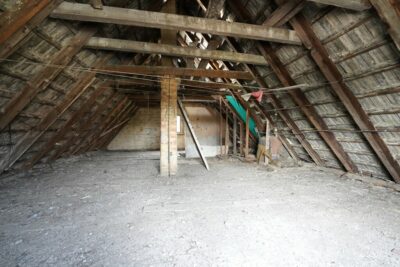 Pyrzyce, dom z piwnicą i garażem działka 458 m2