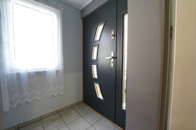 Pyrzyce, dom z piwnicą i garażem działka 458 m2