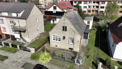 Pyrzyce, dom z piwnicą i garażem działka 458 m2