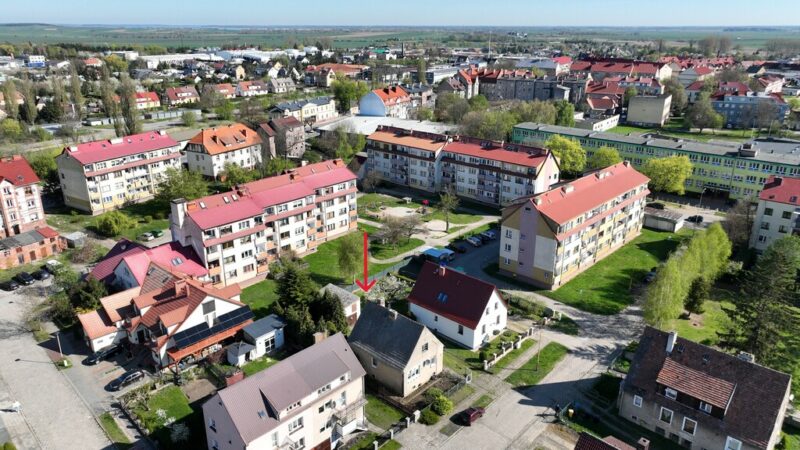 Pyrzyce, dom z piwnicą i garażem działka 458 m2