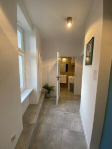 Po remoncie/3 pok./52 m2/piwnica