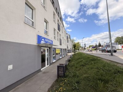 Przestronny lokal przy McDonalds - Szczecińska