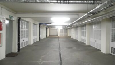 Do wynajęcia – 2 pokoje z garażem Jasne Błonia
