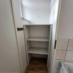 Na sprzedaż 2 pokojowe mieszkanie z ogrodem.