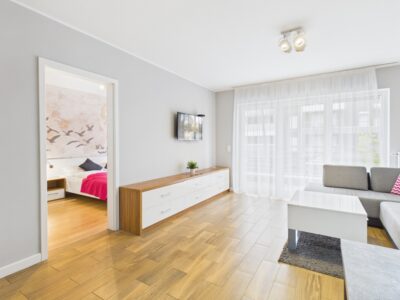 Wygodny apartament z balkonem w Pogorzelicy