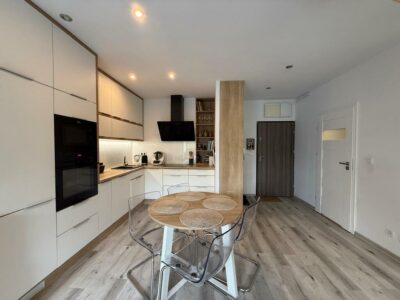 Dąbie, 2 poziomy, 3 pokoje, balkon, m.postojowe