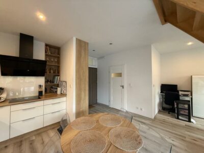 Dąbie, 2 poziomy, 3 pokoje, balkon, m.postojowe