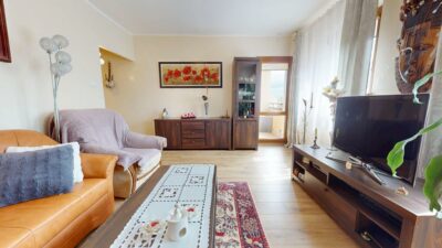 4 rozkładowe pokoje, duża kuchnia z jadalnią