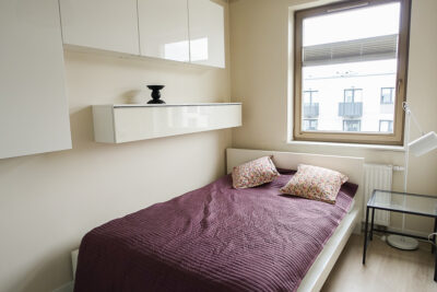 Centrum. Umebl. apartament 2pok. balkon 2300+340